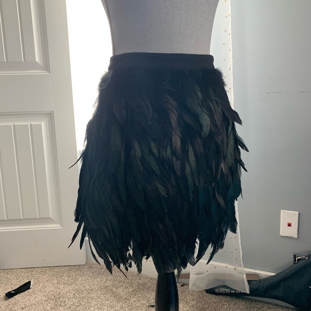 Feather skirt